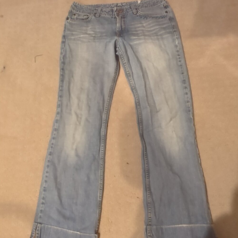 Lucky Brand Embroidered Jeans (Flowers on Pockets)